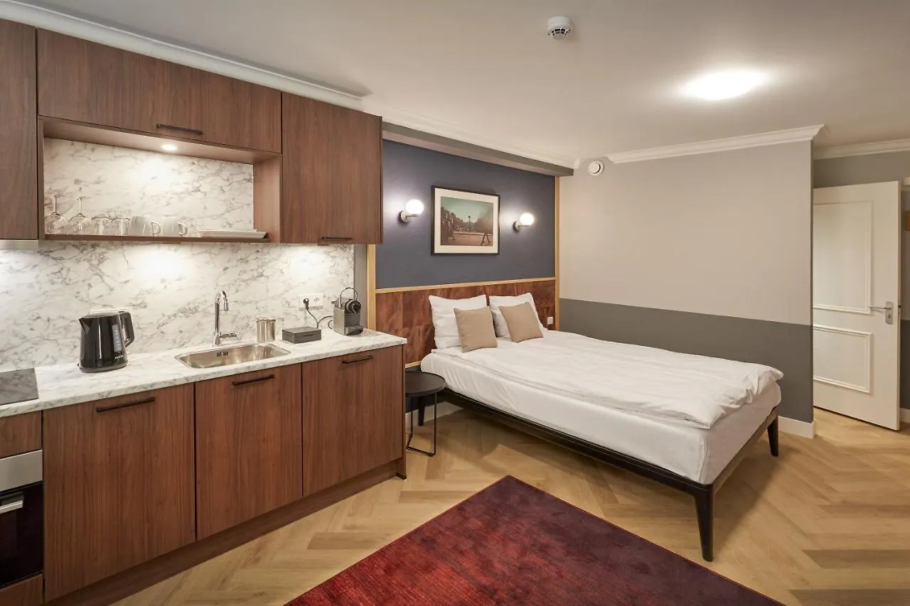 Nova Apartments Amsterdam (Adults Only) 4*,