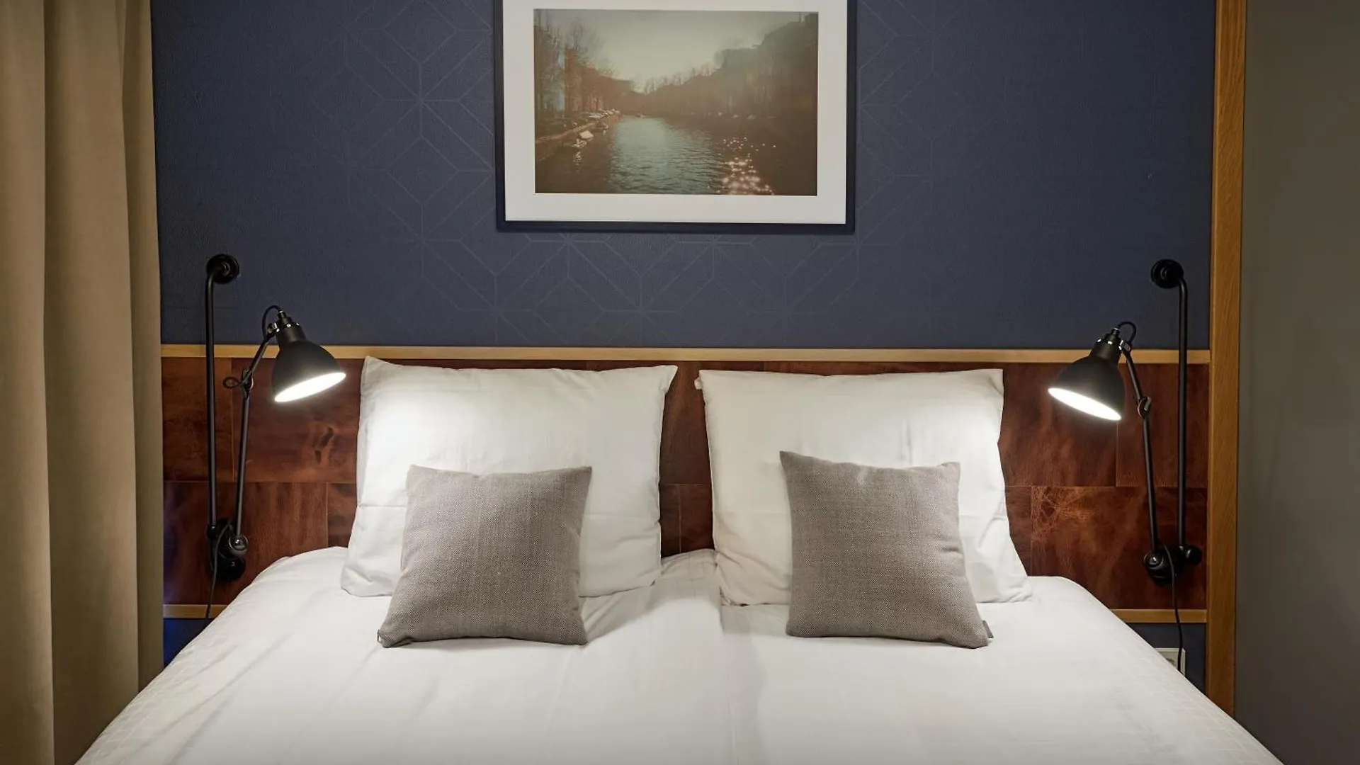 Nova Apartments Amsterdam 4*,  Nederland